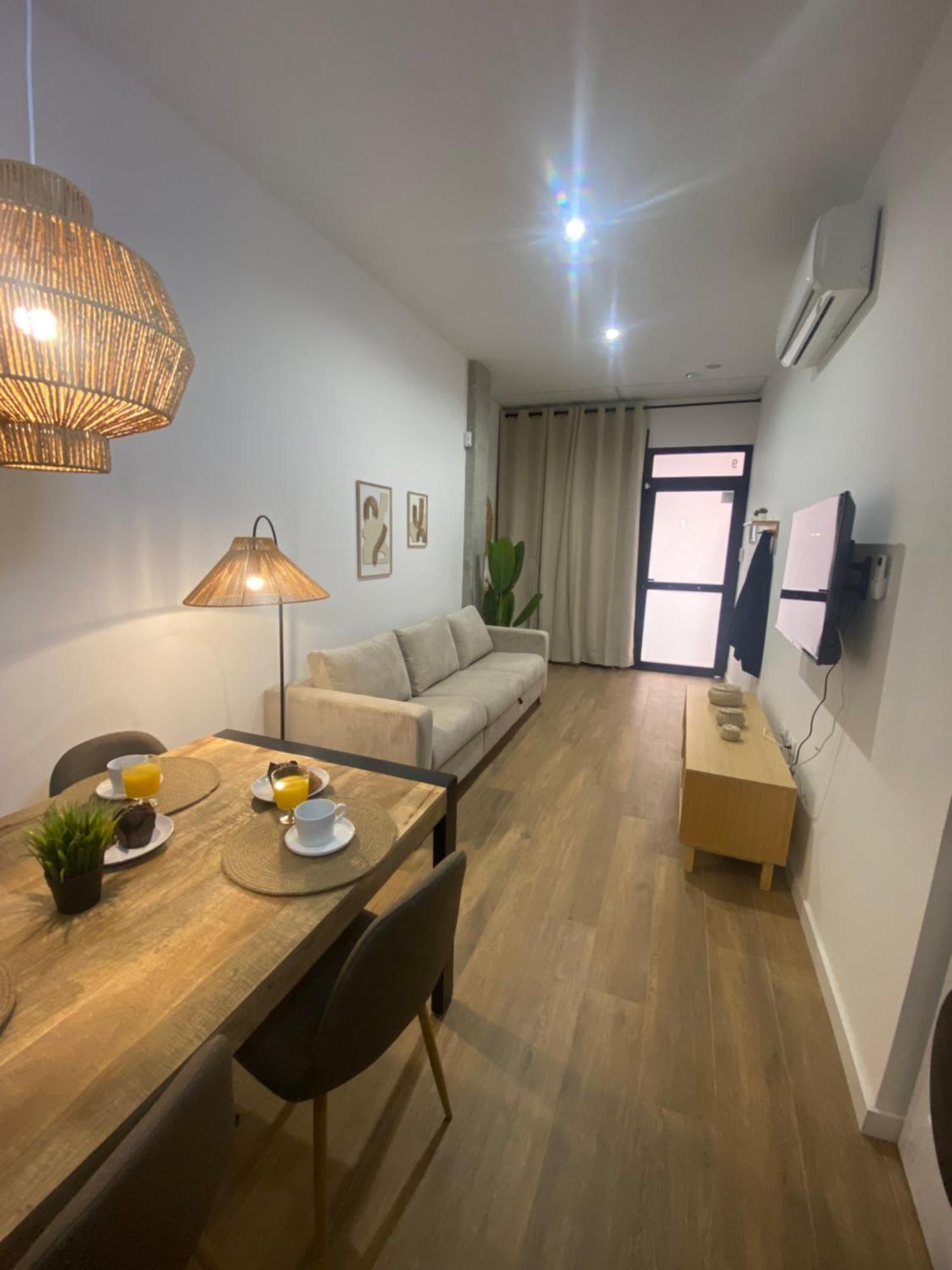 Travel Habitat Mediterranean Suites Βαλένθια Εξωτερικό φωτογραφία