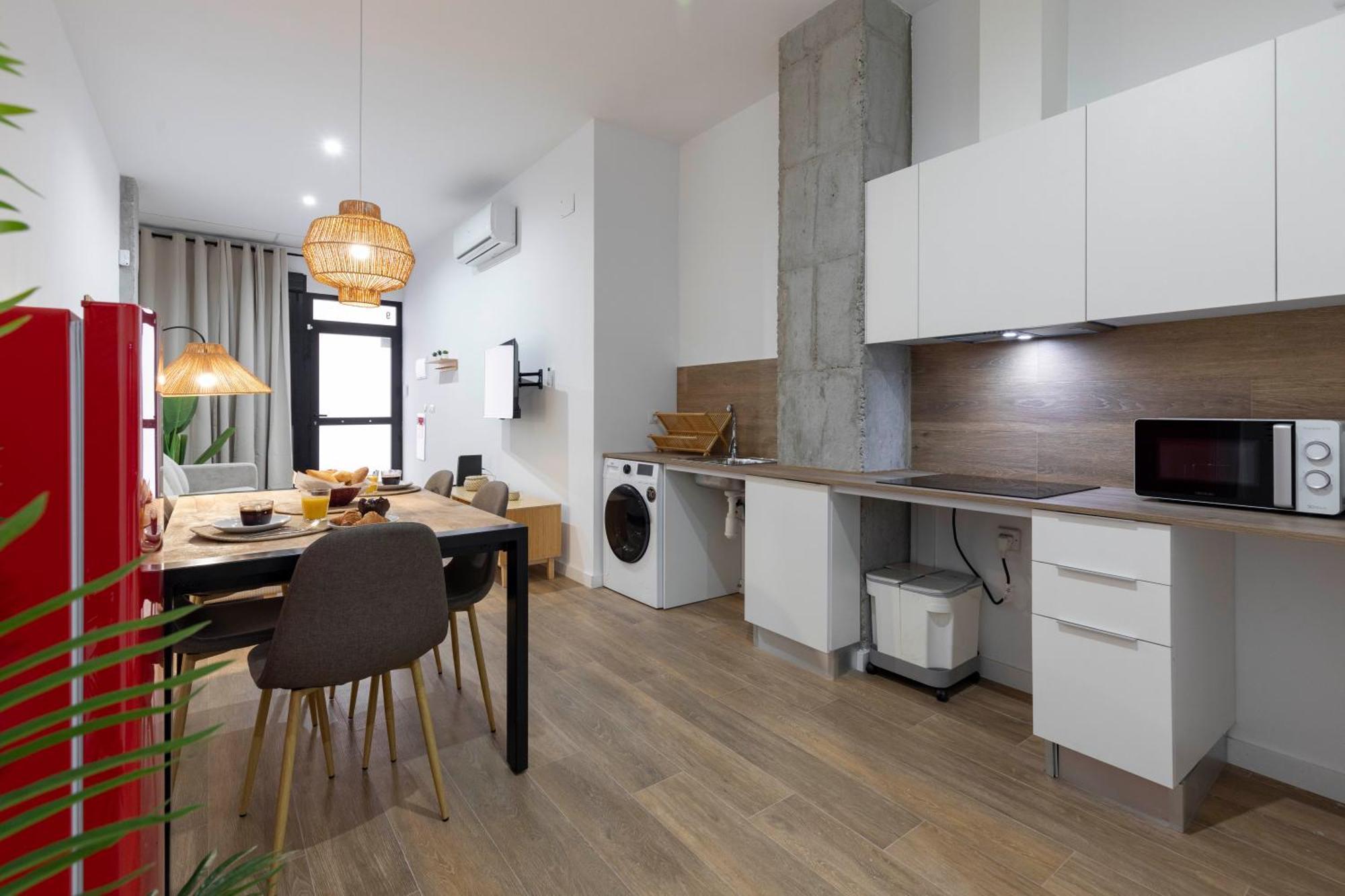 Travel Habitat Mediterranean Suites Βαλένθια Εξωτερικό φωτογραφία