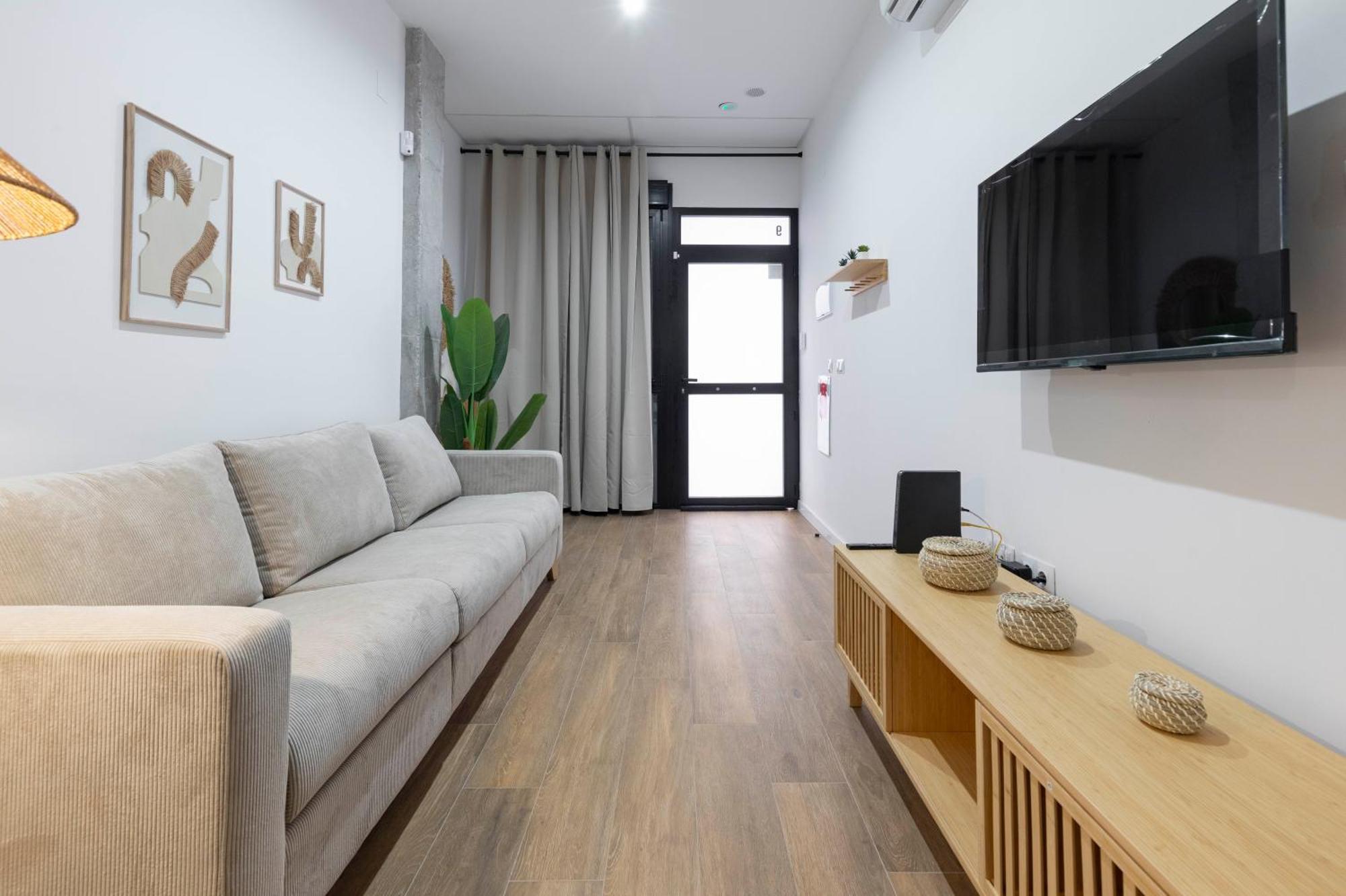 Travel Habitat Mediterranean Suites Βαλένθια Εξωτερικό φωτογραφία