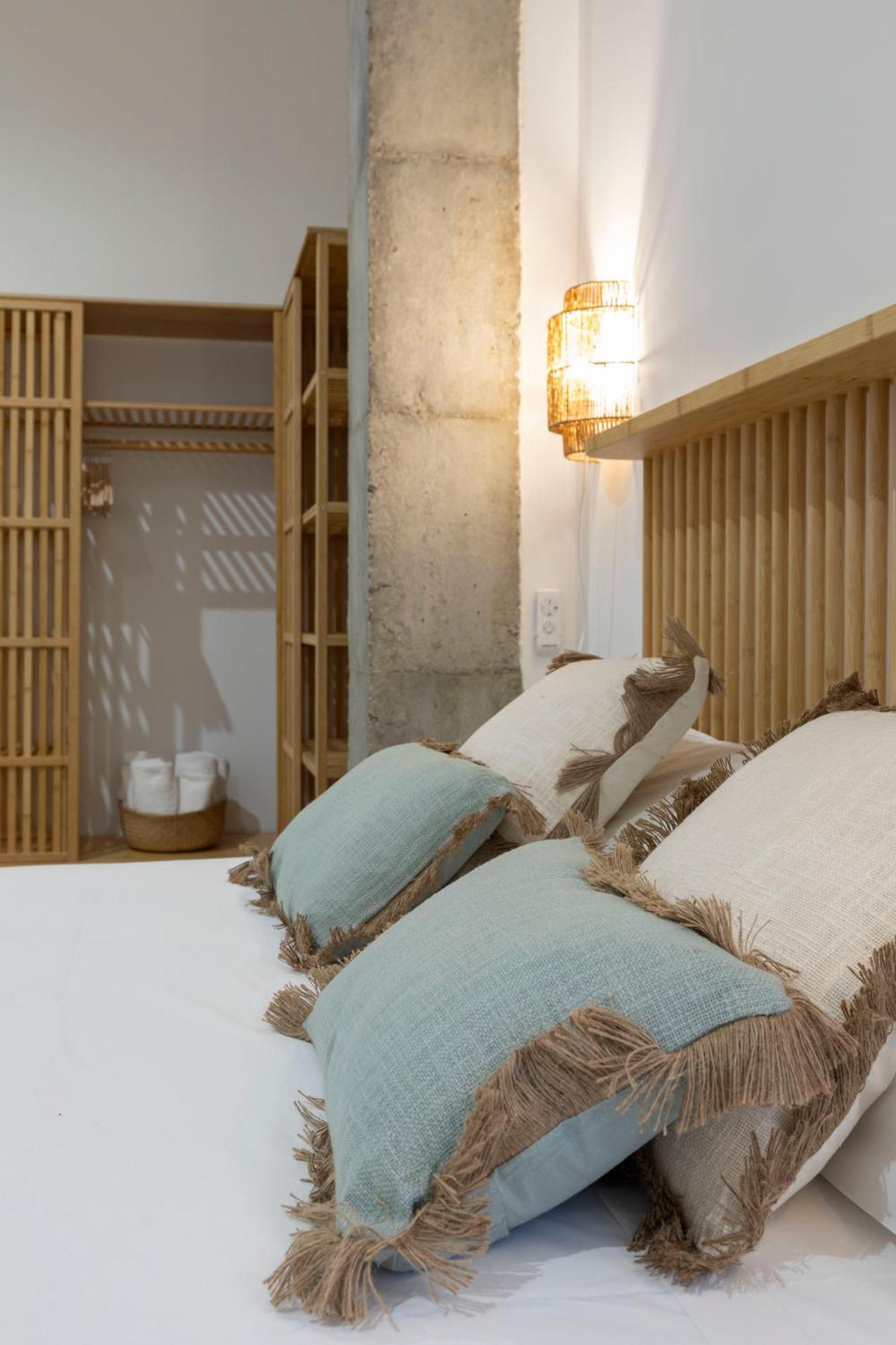 Travel Habitat Mediterranean Suites Βαλένθια Εξωτερικό φωτογραφία