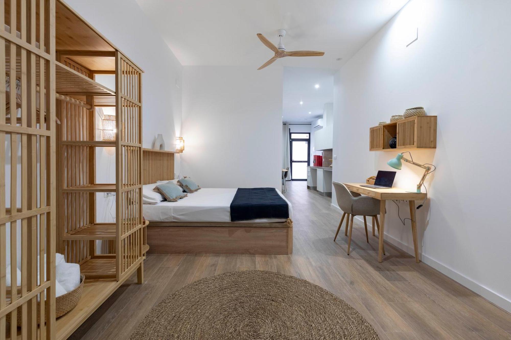 Travel Habitat Mediterranean Suites Βαλένθια Εξωτερικό φωτογραφία