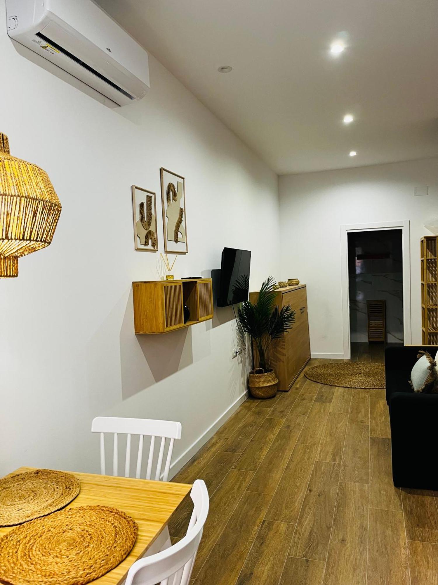 Travel Habitat Mediterranean Suites Βαλένθια Εξωτερικό φωτογραφία