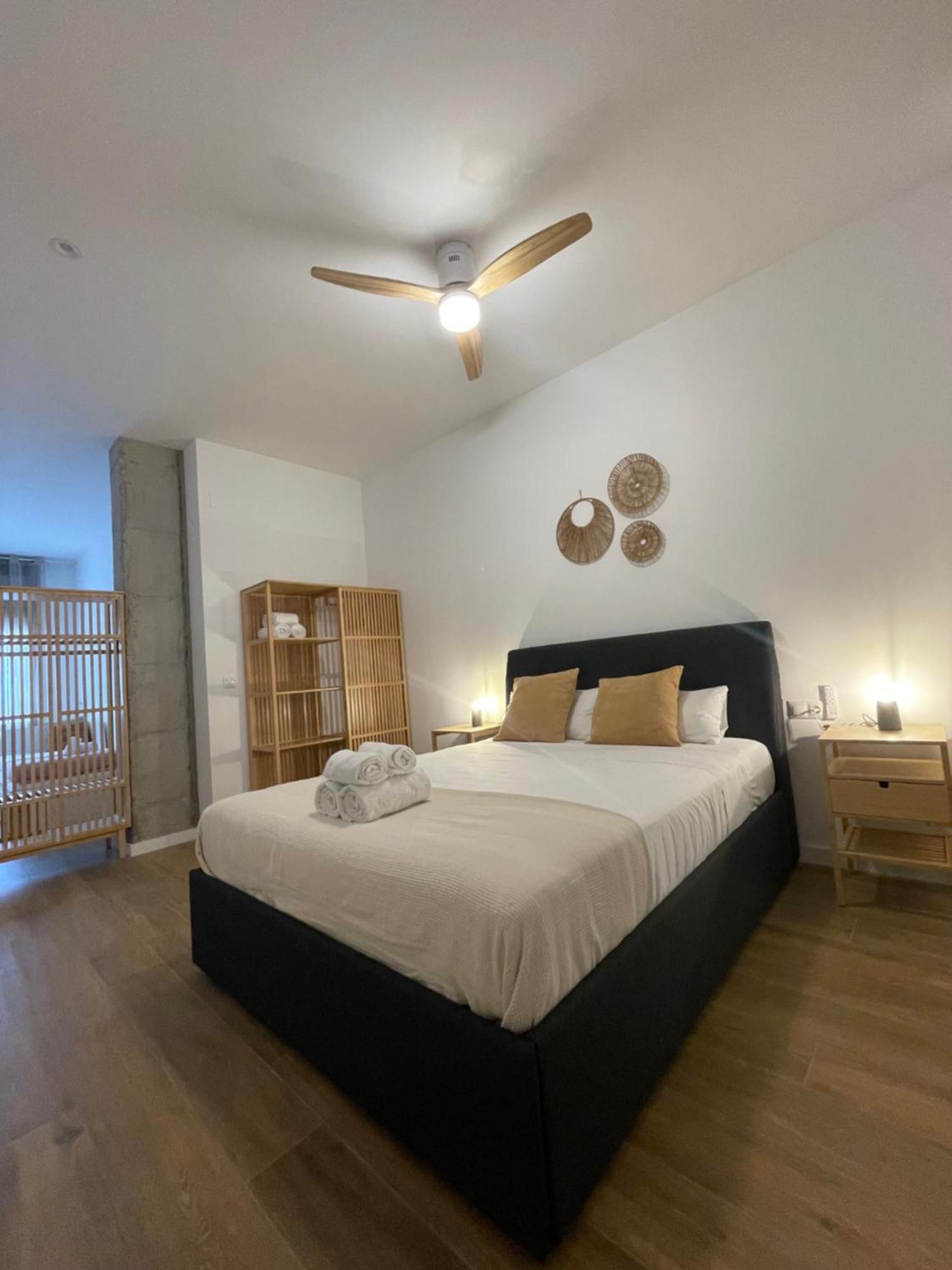 Travel Habitat Mediterranean Suites Βαλένθια Εξωτερικό φωτογραφία